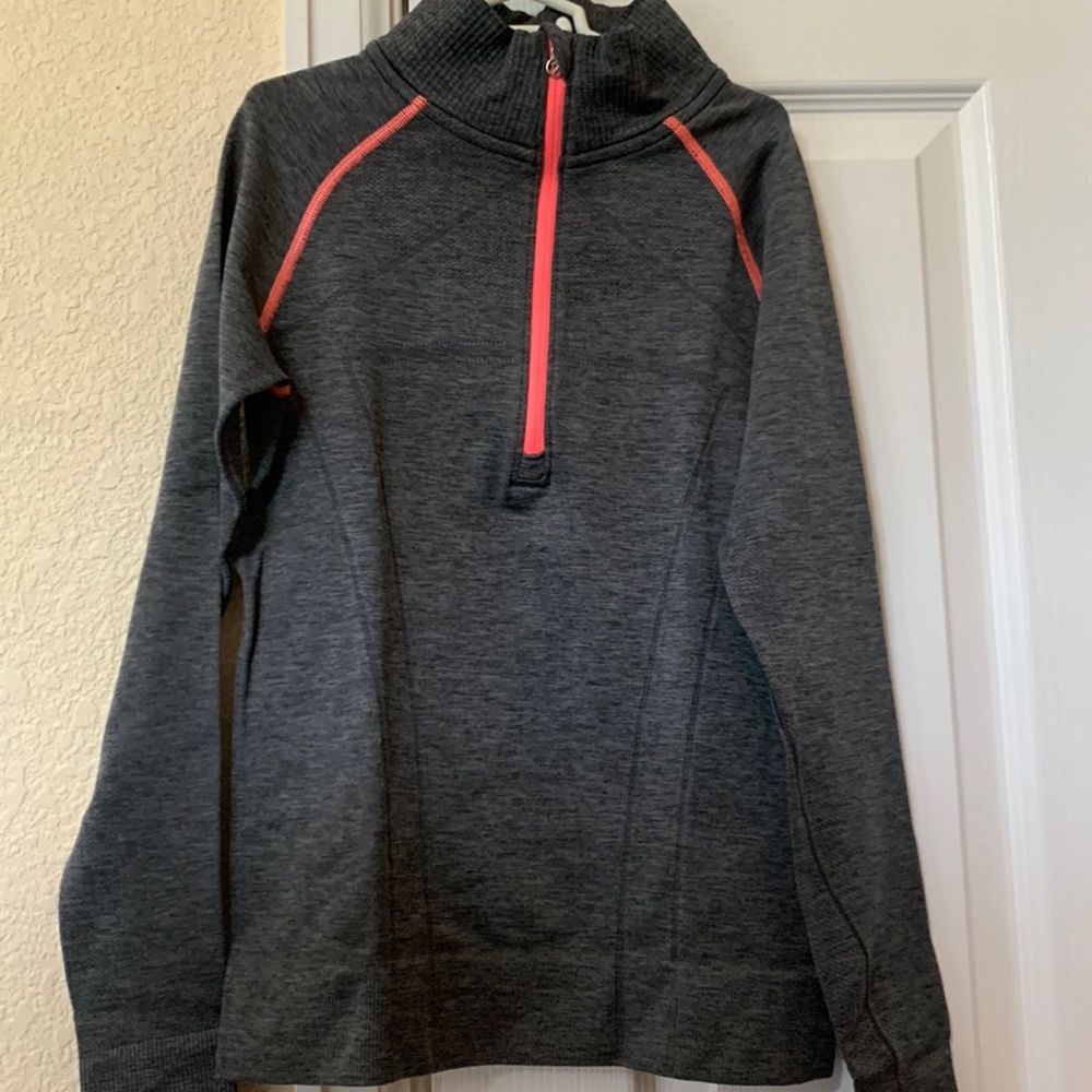 ❗️NEW NEVER WORN❗️Ivivva Swiftly Tech Pullover Long Sleeve